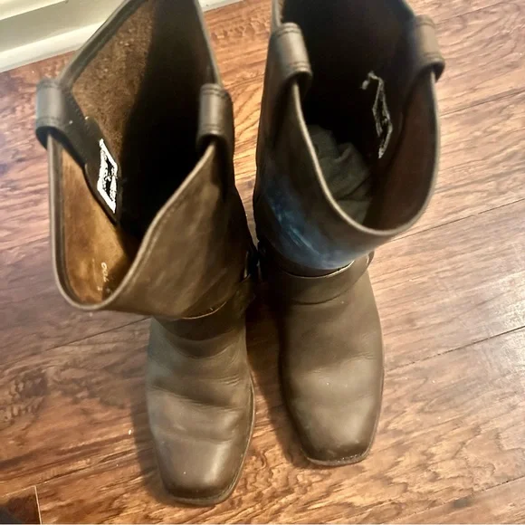 Frye Harness 12r Moto boots in brown - Picture 9 of 13